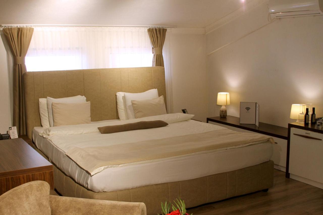 Hotel Driada Gjakova Екстериор снимка