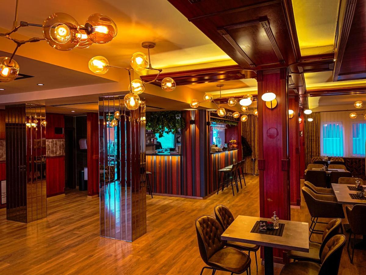 Hotel Driada Gjakova Екстериор снимка