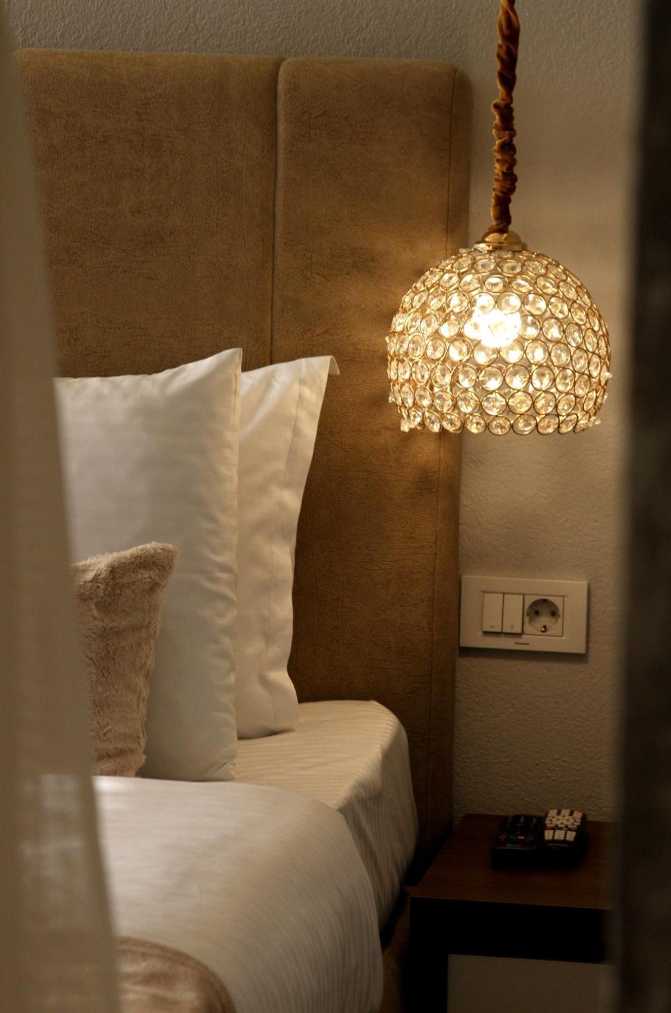 Hotel Driada Gjakova Екстериор снимка